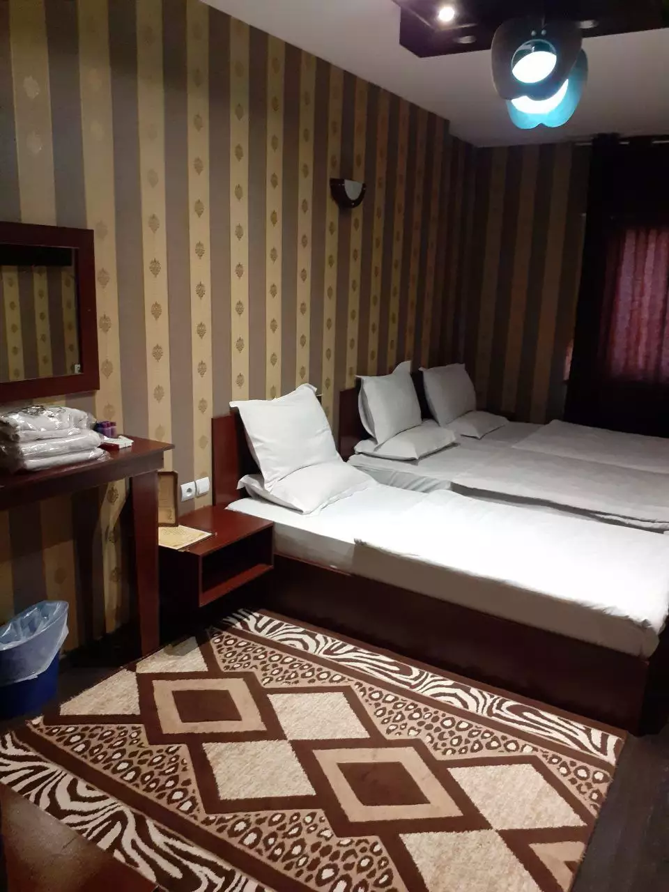 Alibaba https://cdn.alibaba.ir/ostorage/hotel-accommodation-images/68984cacac13a7ed0d865737_سه تخته.webp